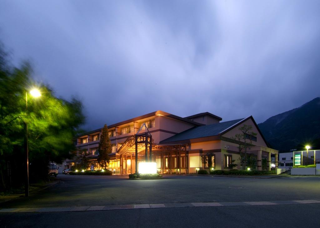 Route Inn Grantia Fukuoka Miyawaka - Wakita Onsen Kültér fotó
